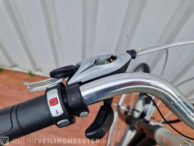 Ventoux e-bike/ elektrische fiets batavus, paars - afbeelding 14 van  16