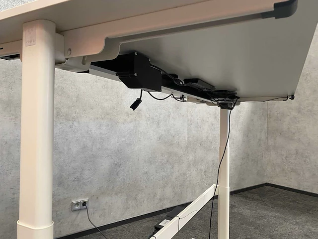 Vepa/ buzzispace - elektrisch zit-sta bureau 180x80 - afbeelding 2 van  20
