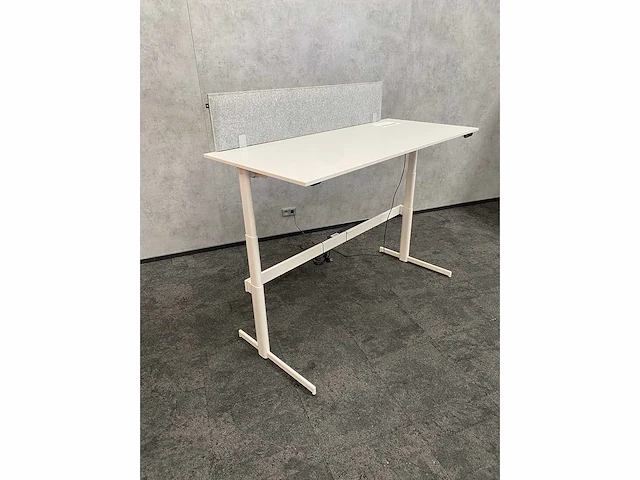 Vepa/ buzzispace - elektrisch zit-sta bureau 180x80 - afbeelding 17 van  20
