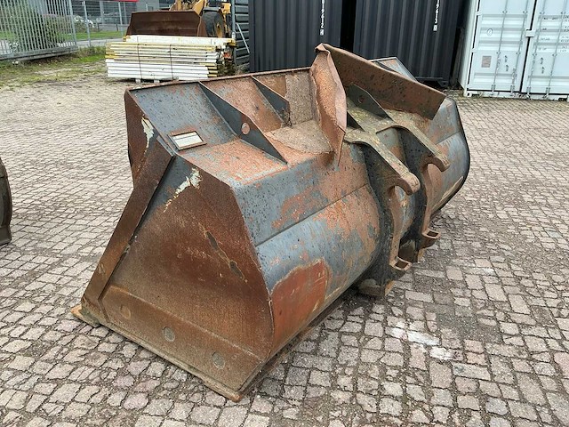 Verachtert / veraned bakkenset + lepelset voor shovel / wiellader - afbeelding 6 van  26
