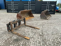Verachtert / veraned bakkenset + lepelset voor shovel / wiellader - afbeelding 12 van  26