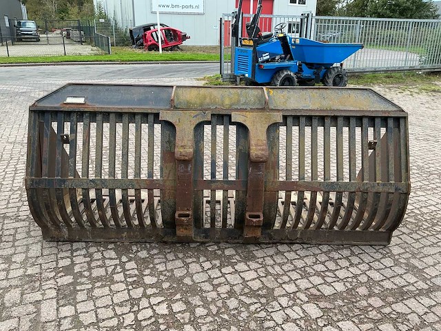 Verachtert / veraned bakkenset + lepelset voor shovel / wiellader - afbeelding 23 van  26