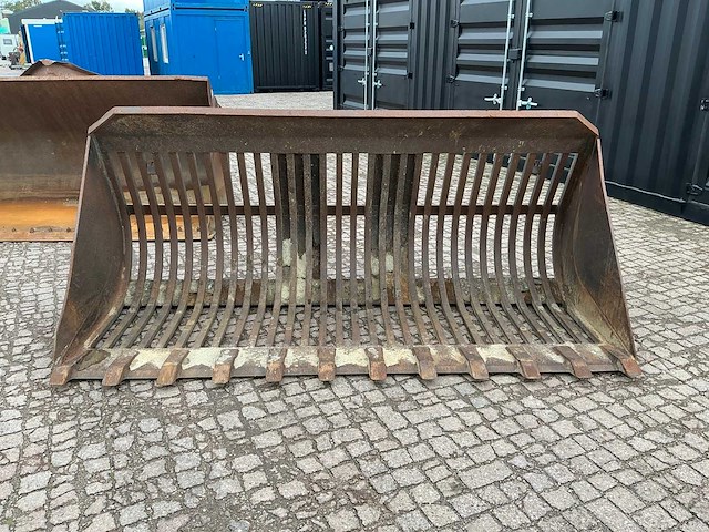 Verachtert / veraned bakkenset + lepelset voor shovel / wiellader - afbeelding 26 van  26