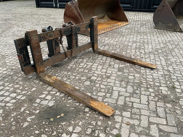 Verachtert / veraned bakkenset + lepelset voor shovel / wiellader - afbeelding 13 van  26