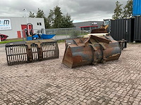 Verachtert / veraned bakkenset + lepelset voor shovel / wiellader - afbeelding 22 van  26