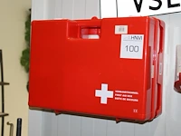 Verbandtrommel incl. muurbeugel, gekeurd tot december 2026. - afbeelding 1 van  1