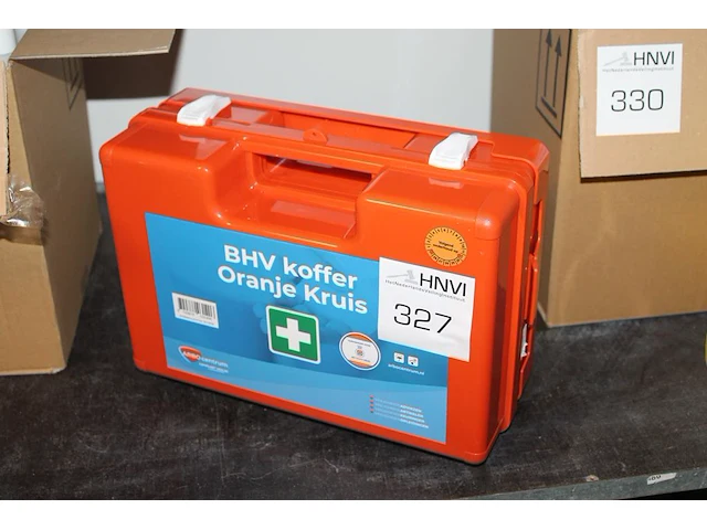 Verbandtrommel met wandbeugel. gekeurd tot 11-2025. - afbeelding 2 van  2