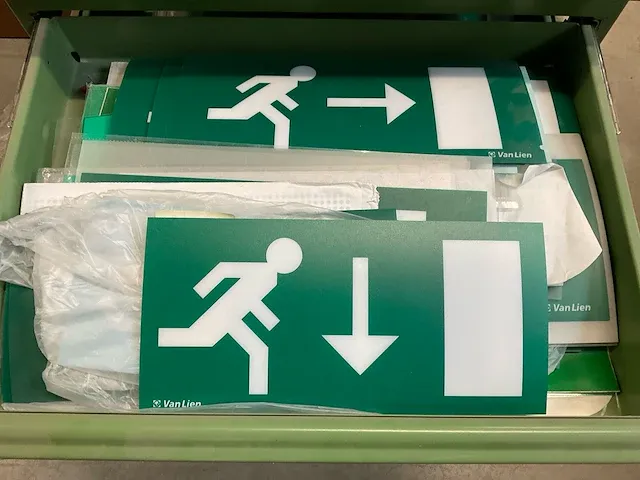 Verbruiksartikelen (c) - afbeelding 2 van  21