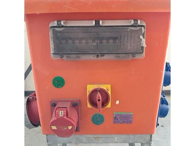 Verdeelkast 125a cee jäger direkt, quatro 125a, bouwjaar 2006, (16-6/230v, 32-4/400v, 63-2/400v) - afbeelding 6 van  8