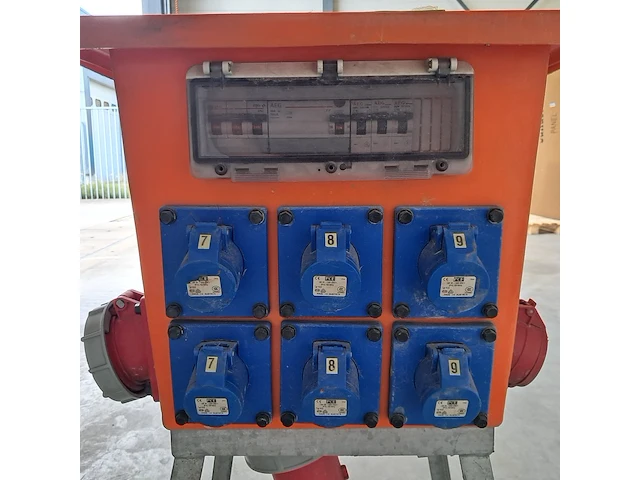 Verdeelkast 125a cee jäger direkt, quatro 125a, bouwjaar 2007, (16-6/230v, 32-4/400v, 63-2/400v) - afbeelding 7 van  8