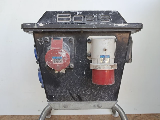 Verdeelkast 32a (32-2/400v, 16-6/230v ) bos elektro, unique 32 ad vd, bouwjaar 2011 - afbeelding 8 van  9