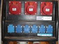 Verdeelkast aic 3x kracht en 6x 230v. - afbeelding 3 van  4