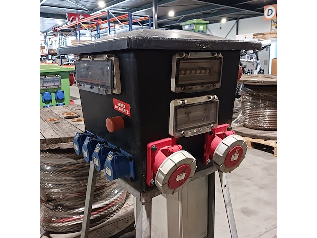 Verdeelkast, quatro - afbeelding 9 van  12