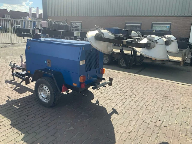 Verdegro lichtmast aggregaat aanhangwagen - afbeelding 8 van  12