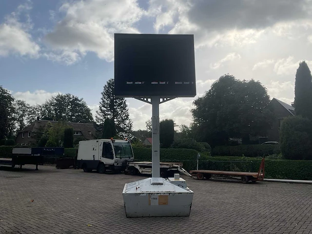 Verdegro mbd led wand projectiescherm - afbeelding 10 van  14