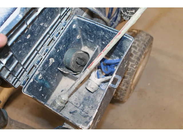Verfspuitmachine graco ultra max 2. - afbeelding 4 van  4