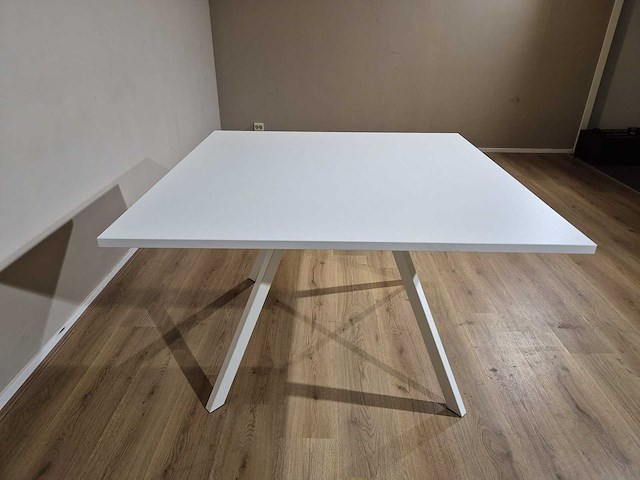 Vergader - kantoor - tafel - afbeelding 5 van  6