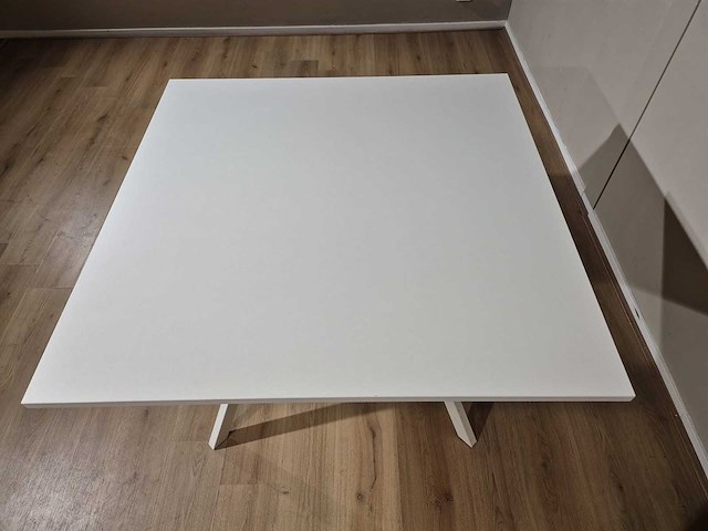 Vergader - kantoor - tafel - afbeelding 6 van  6