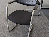 Vergaderopstelling met 4 stoelen - afbeelding 5 van  6