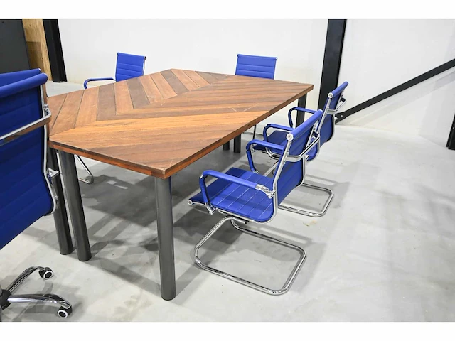 Vergaderset met 6 stoelen - afbeelding 6 van  7