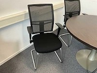 Vergaderstoelen en tafel (4x) - afbeelding 2 van  5