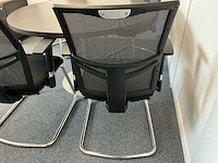Vergaderstoelen en tafel (4x) - afbeelding 3 van  5