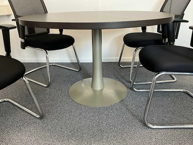 Vergaderstoelen en tafel (4x) - afbeelding 4 van  5