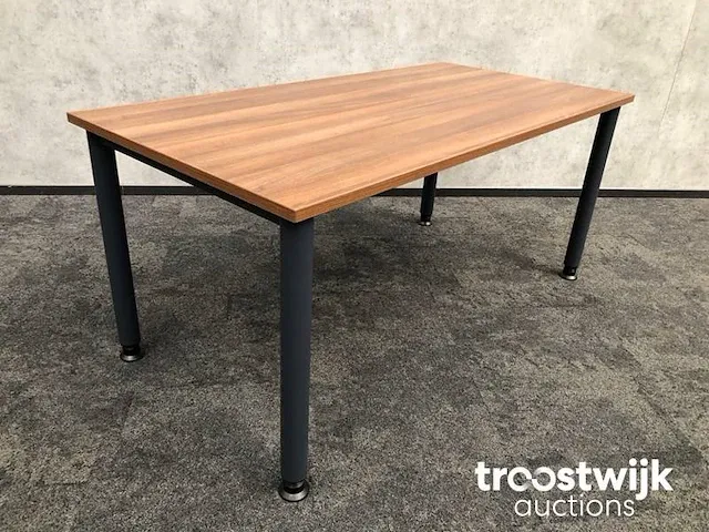 Vergadertafel 160x80 - toscaans noten - afbeelding 1 van  9