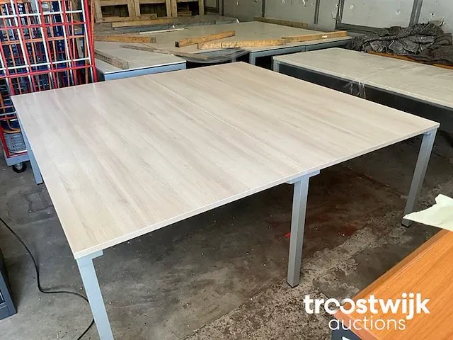 Vergadertafel 200x200x73cm - afbeelding 2 van  3