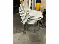 Vergadertafel en 8 stapelstoelen - afbeelding 4 van  6