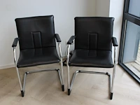 Vergadertafel met 10 sledestoelen, kunstleder gestoffeerd. let op: meerdere stoelen met diverse lichte besc... - afbeelding 3 van  3
