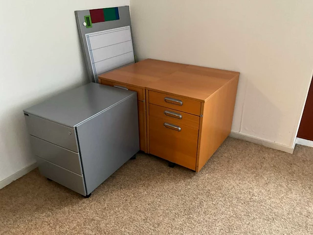 Vergadertafel met 4 stoelen (2x) - afbeelding 4 van  5