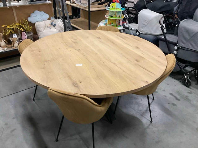 Vergadertafel met 4 stoelen - afbeelding 1 van  5