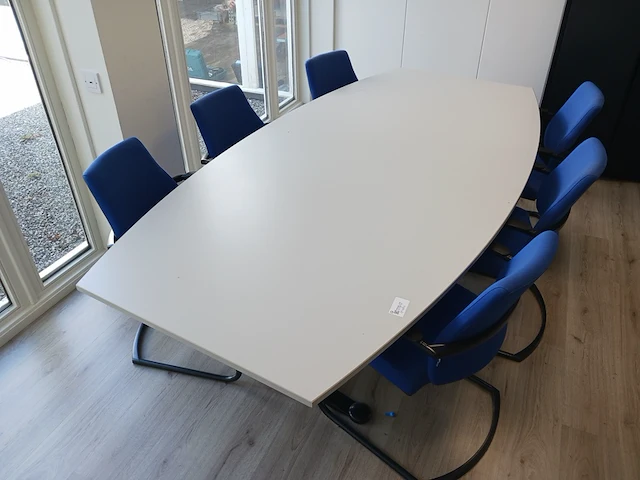 Vergadertafel met 6x stoel | locatie roden - afbeelding 2 van  8