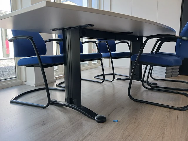 Vergadertafel met 6x stoel | locatie roden - afbeelding 5 van  8