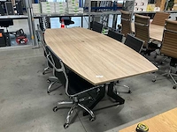 Vergadertafel met stoelen - afbeelding 1 van  4