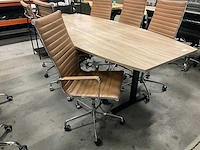 Vergadertafel met stoelen - afbeelding 2 van  3