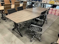 Vergadertafel met stoelen - afbeelding 3 van  3