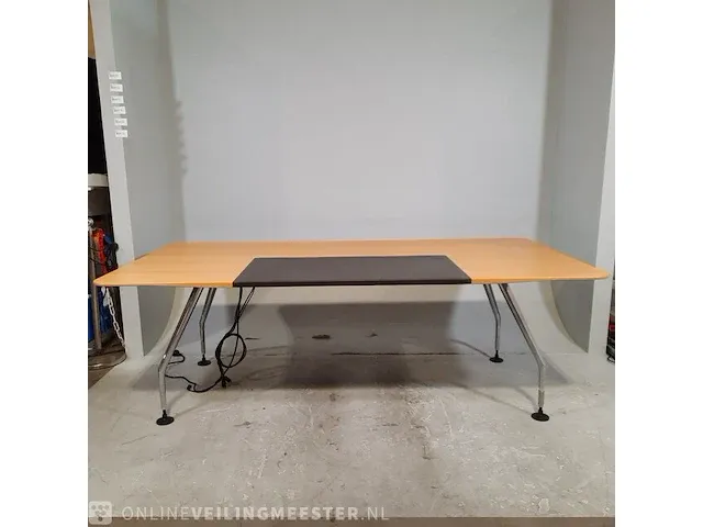 Vergadertafel vitra - afbeelding 1 van  14