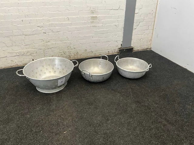 Vergieten (3x) - afbeelding 1 van  6