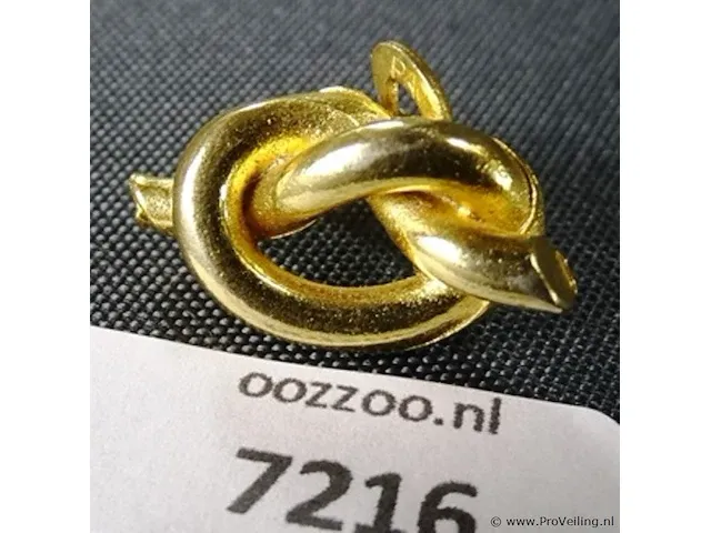 Vergulde knoopsgatbroche - afbeelding 1 van  3