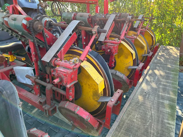 Verhoest 5-rijige plantmachine - afbeelding 11 van  26