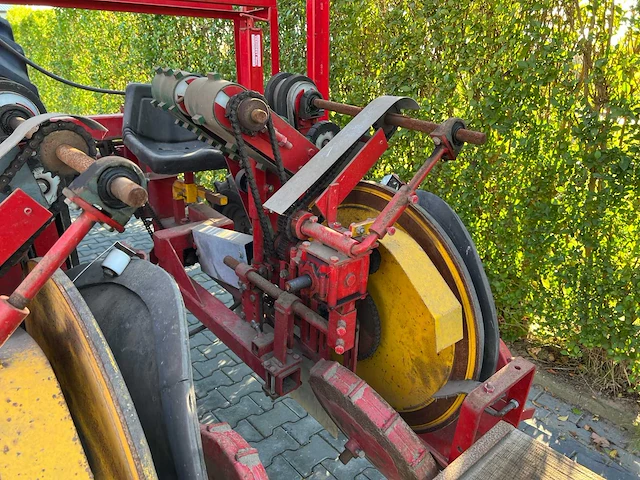 Verhoest 5-rijige plantmachine - afbeelding 19 van  26