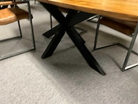 Verjongd deens ovaal eetkamertafel - afbeelding 6 van  8