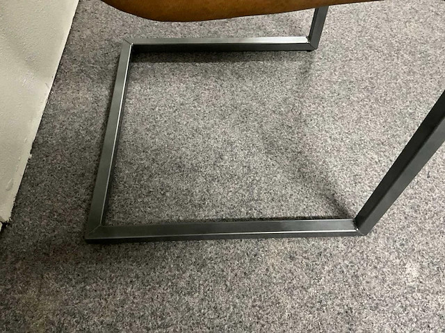 Verjongd deens ovaal eetkamertafel - afbeelding 8 van  8