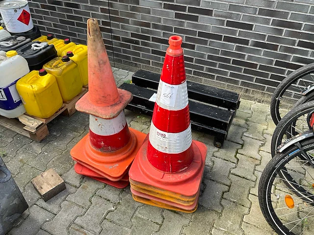 Verkeerskegel (10x) - afbeelding 2 van  3