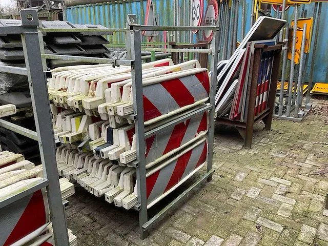 Verkeersschild (45x) - afbeelding 1 van  4