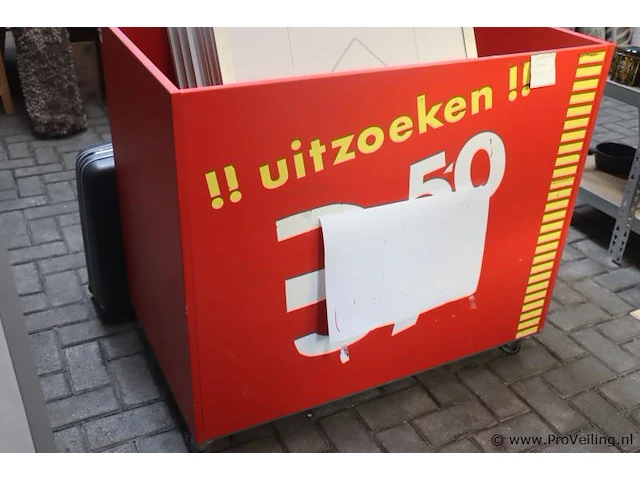 Verkoopbak op wielen - 90x100x60cm - 2 stuks - afbeelding 1 van  3