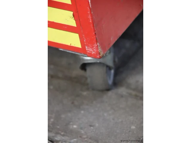 Verkoopbak op wielen - 90x100x60cm - 2 stuks - afbeelding 3 van  3