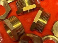 Verkoopring messing 1.1/4" bt. x 1 bn bonifix - partij - afbeelding 3 van  4